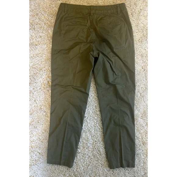 Amazon Essentials Olive Green Cotton Ankle Pants Size 6 EUC - Picture 3 of 3